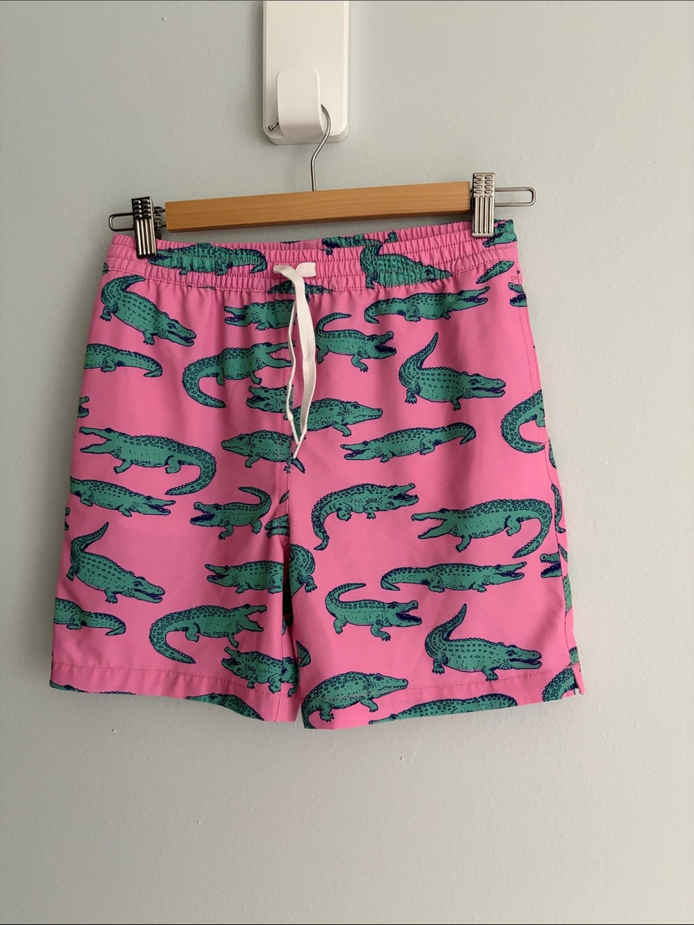 chubbies Pink and Teal Youth Swim Shorts